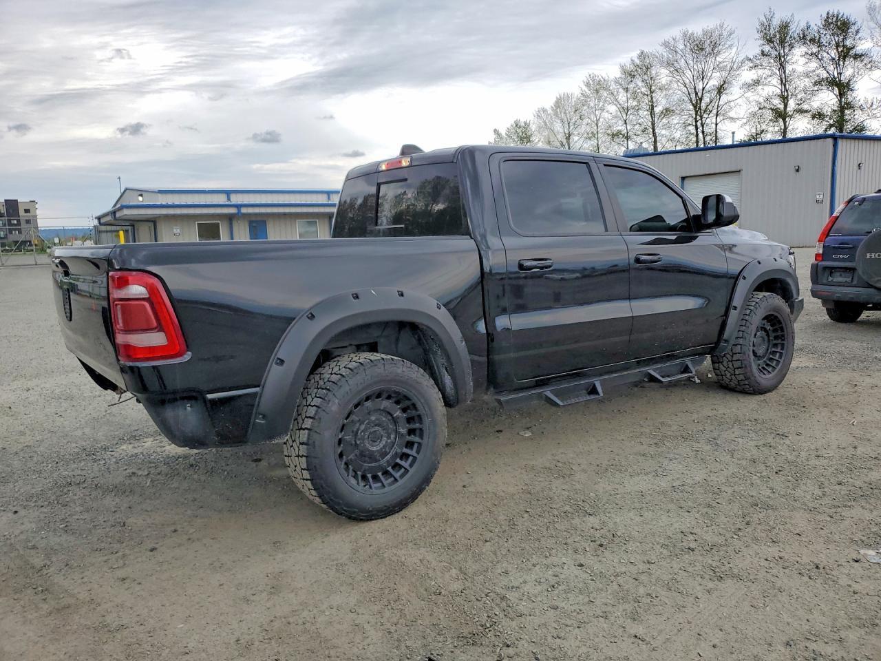 2021 Ram 1500 Laramie - Фото 3