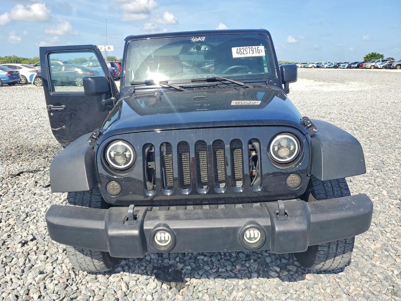 2017 Jeep Wrangler Unlimited Sport - Фото 5