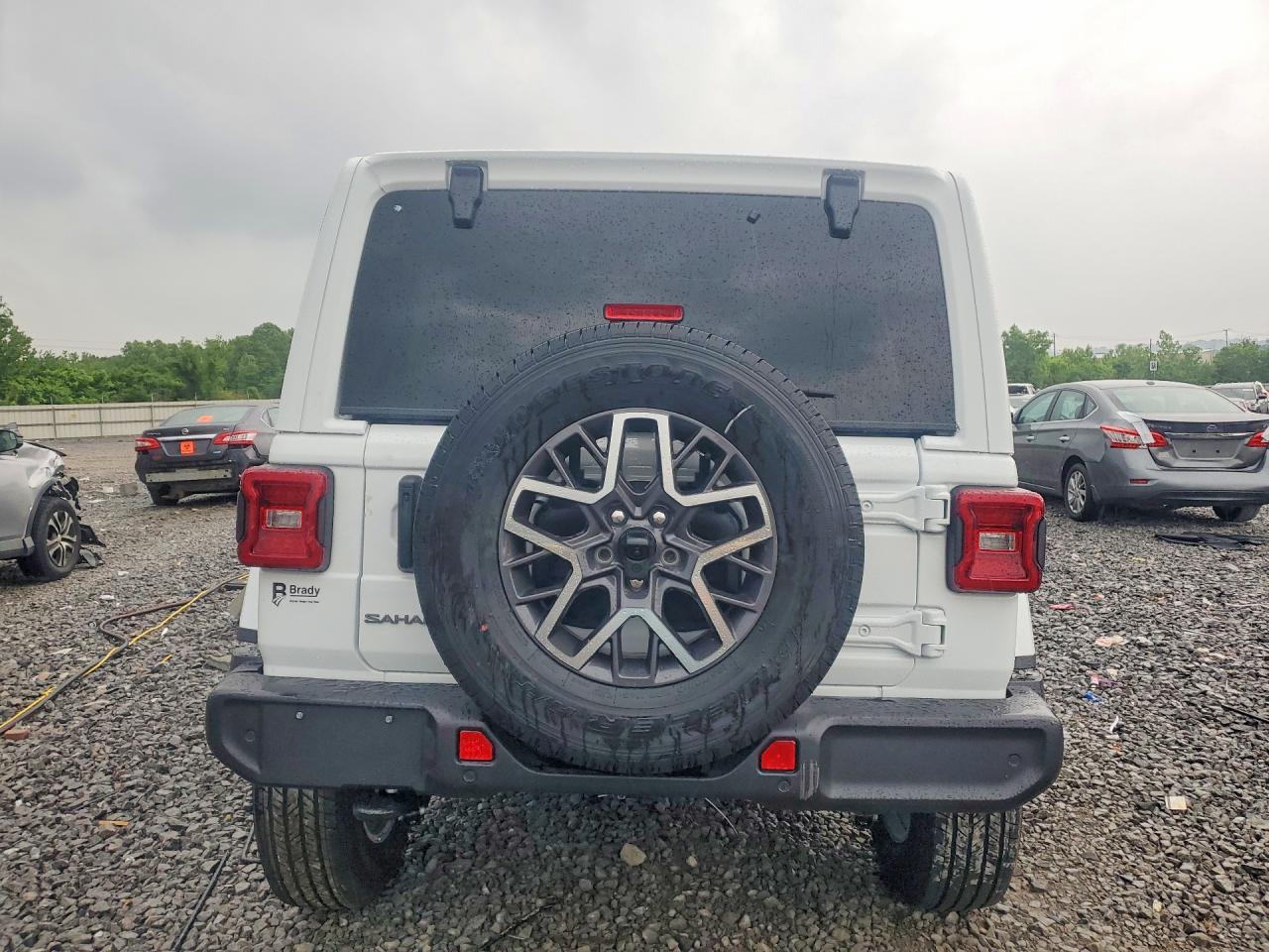 2026 Jeep Wrangler Sahara - Фото 6