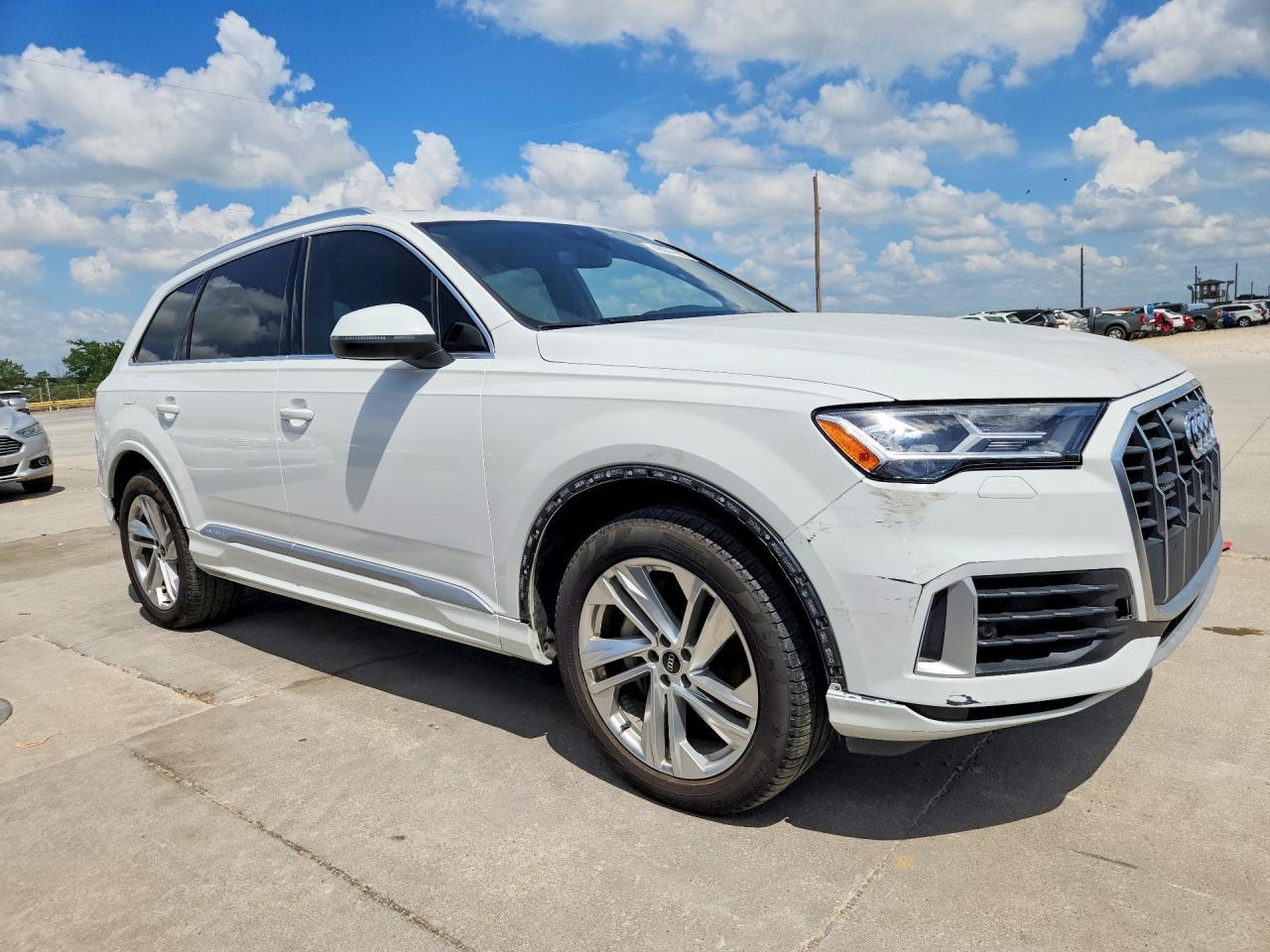 2021 Audi Q7 Premium - Фото 4