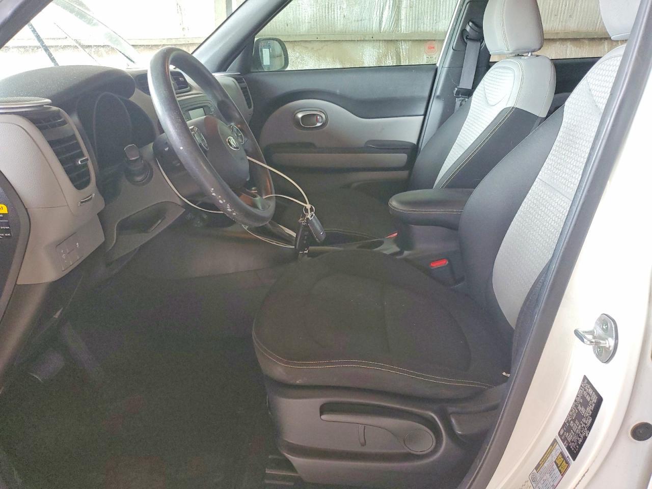 2015 Kia Soul + - Image 7