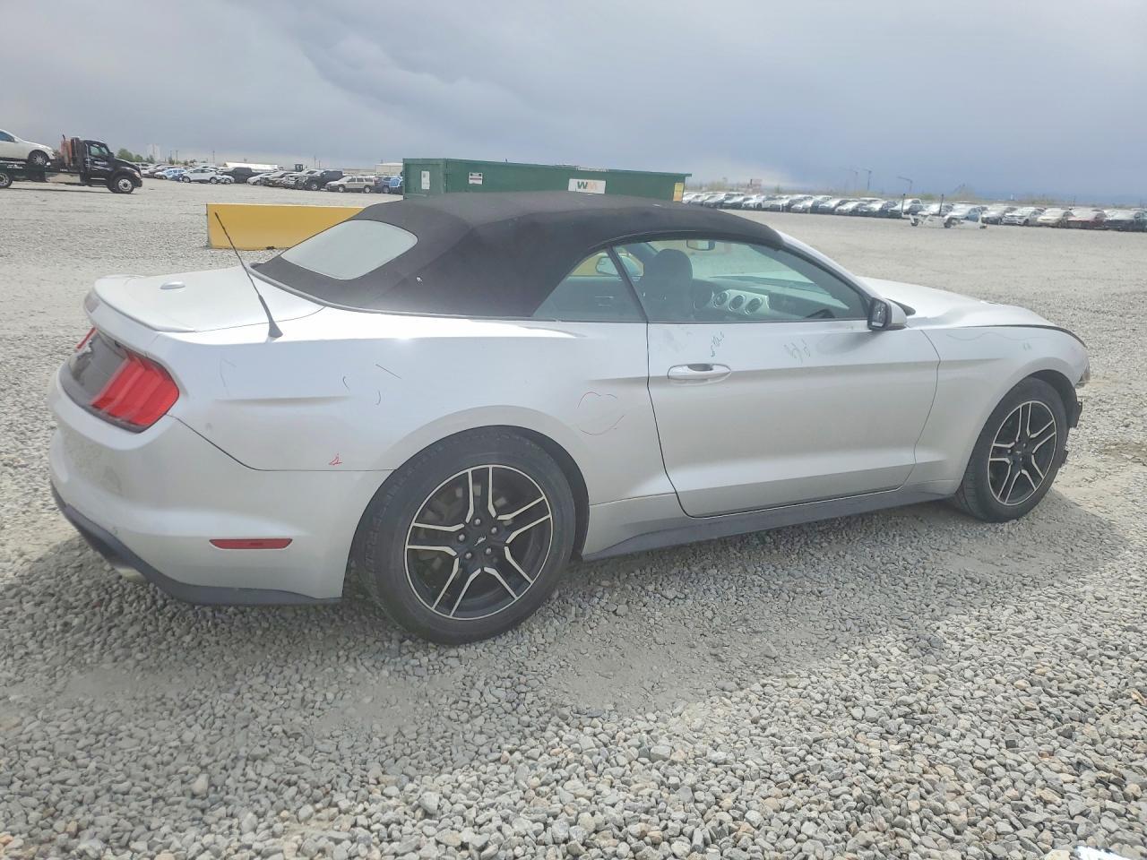 2019 Ford Mustang - Image 3