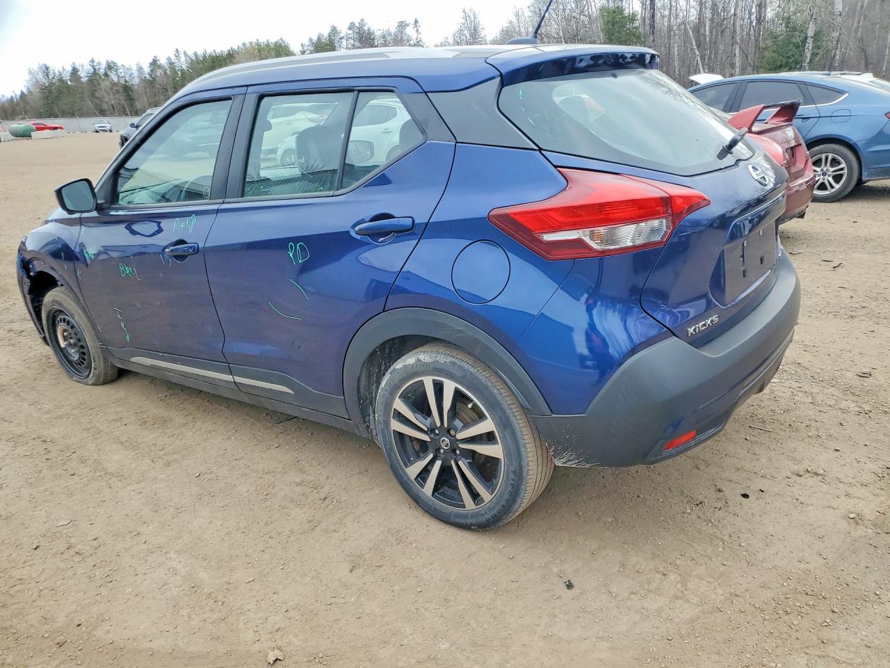 2019 Nissan Kicks S - Image 2