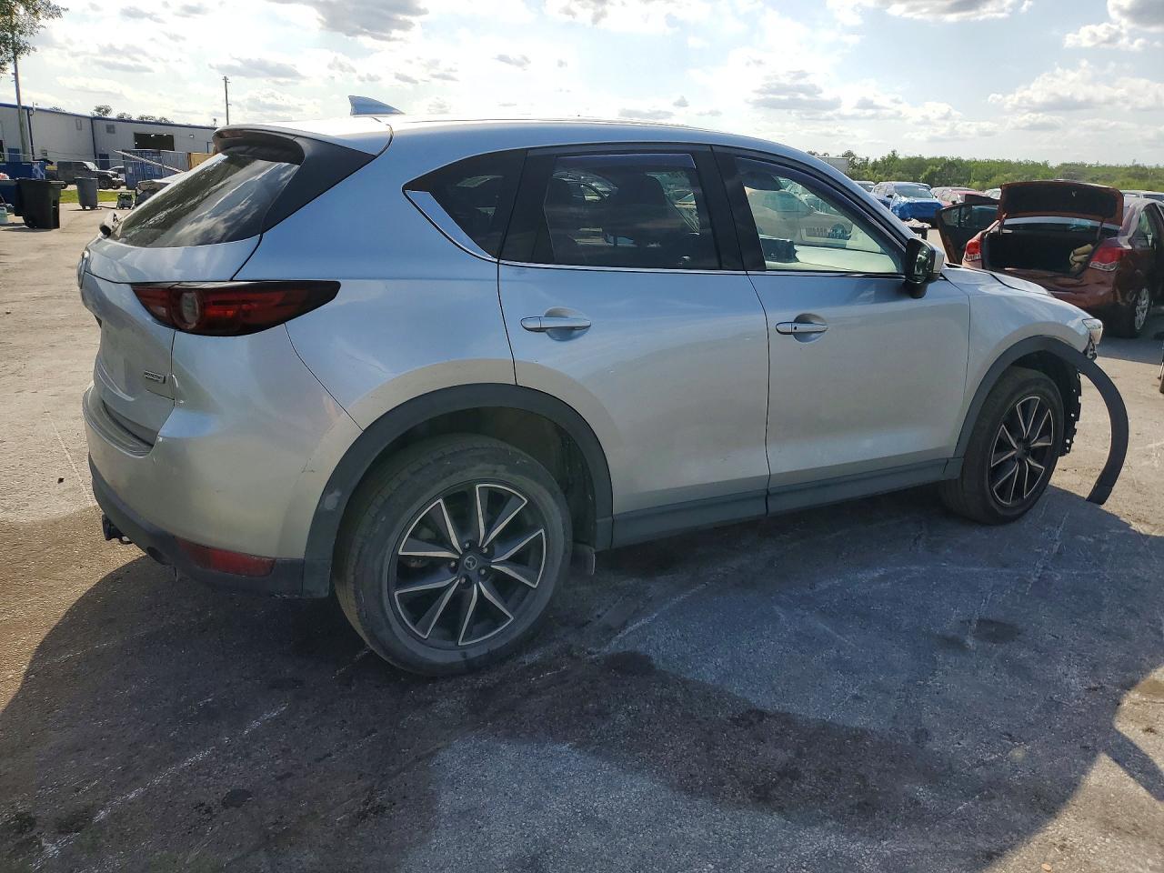 2018 Mazda Cx-5 Grand Touring - Image 3