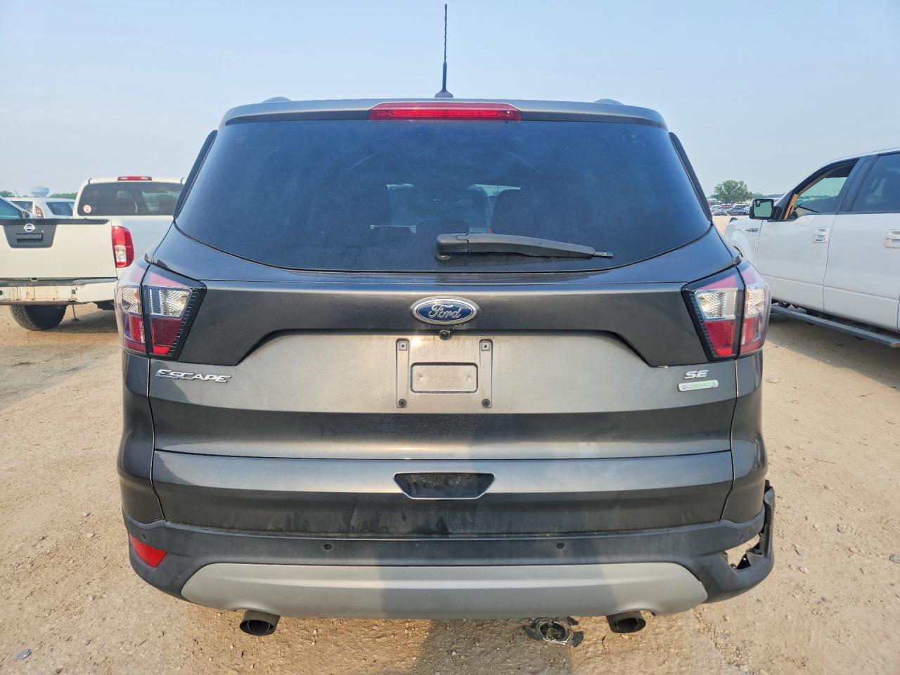 2017 Ford Escape Se - Image 6