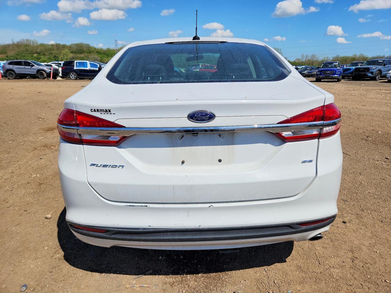 2017 Ford Fusion Se - Image 6