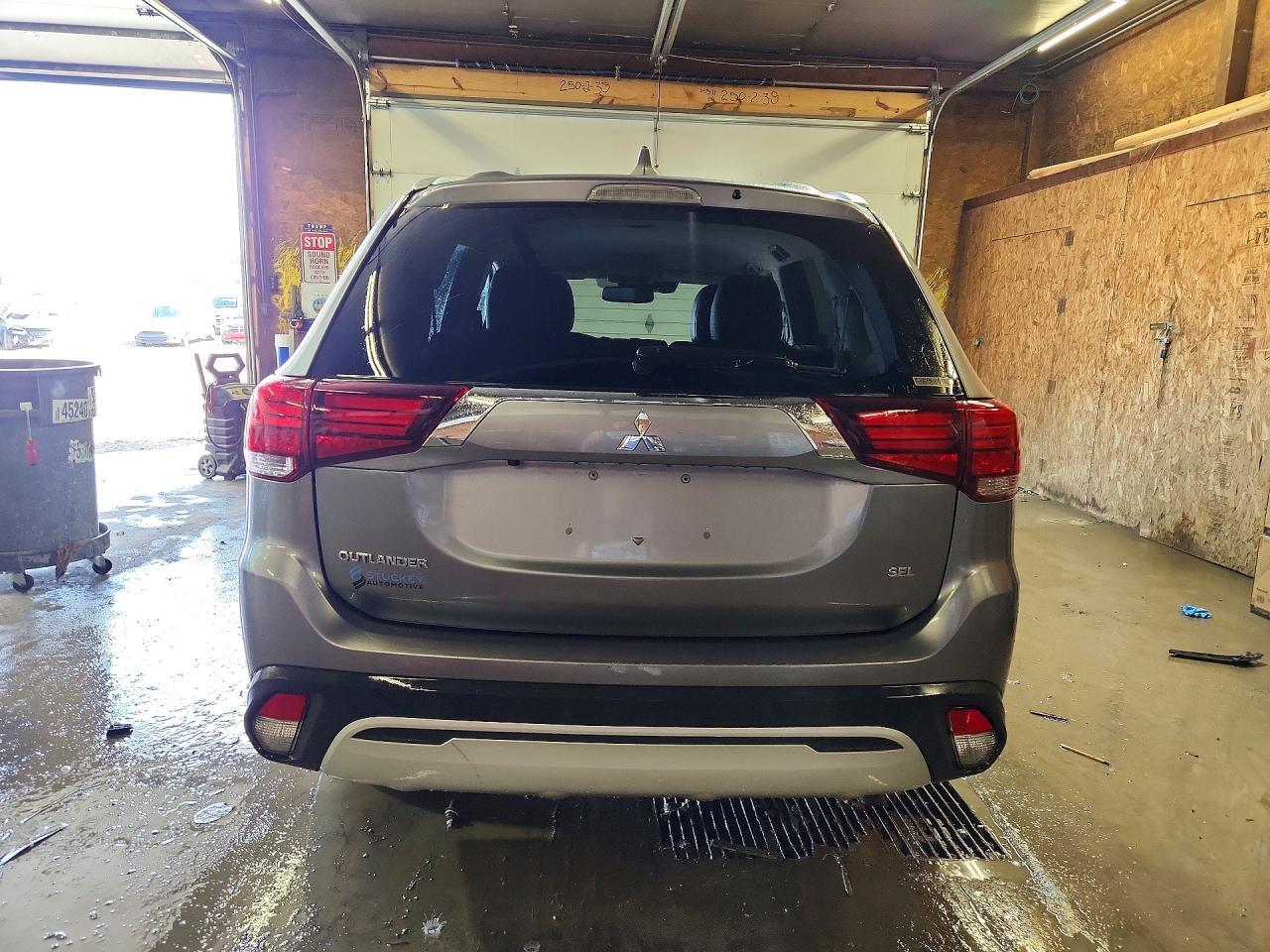 2020 Mitsubishi Outlander Se - Image 6