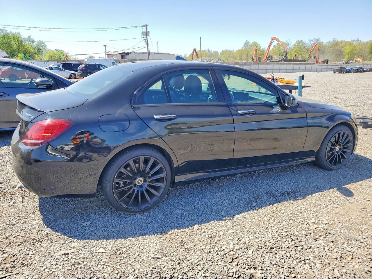 2020 Mercedes-Benz C 300 4Matic - Фото 3