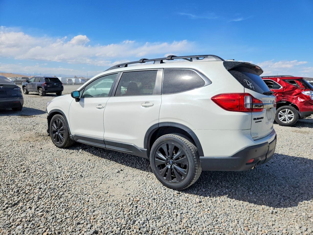 2022 Subaru Ascent Onyx Edition - Фото 2