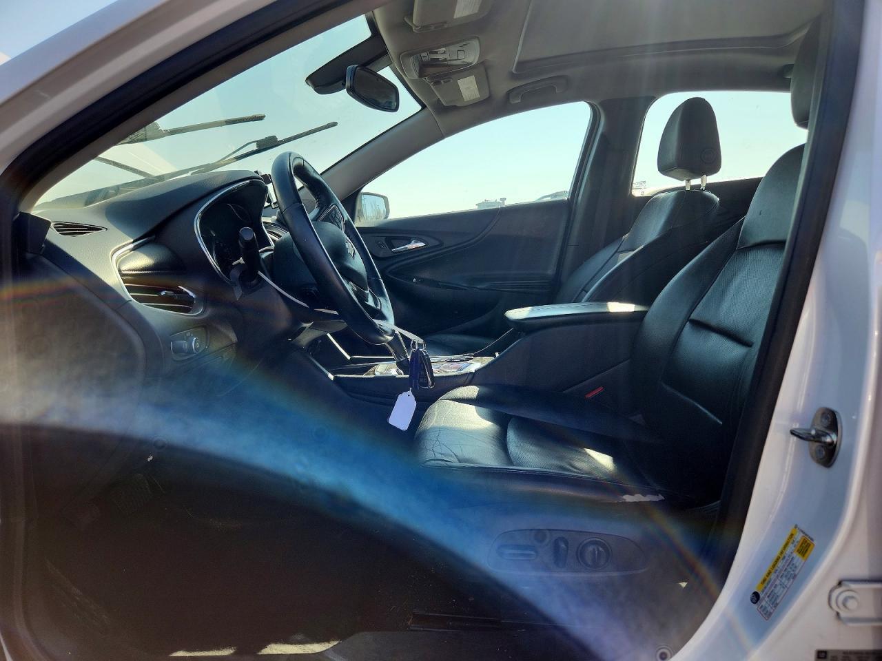 2017 Chevrolet Malibu Premier - Image 7