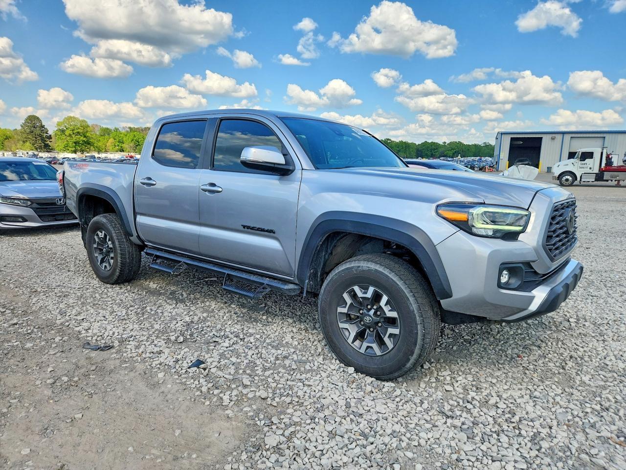2021 Toyota Tacoma - Фото 4