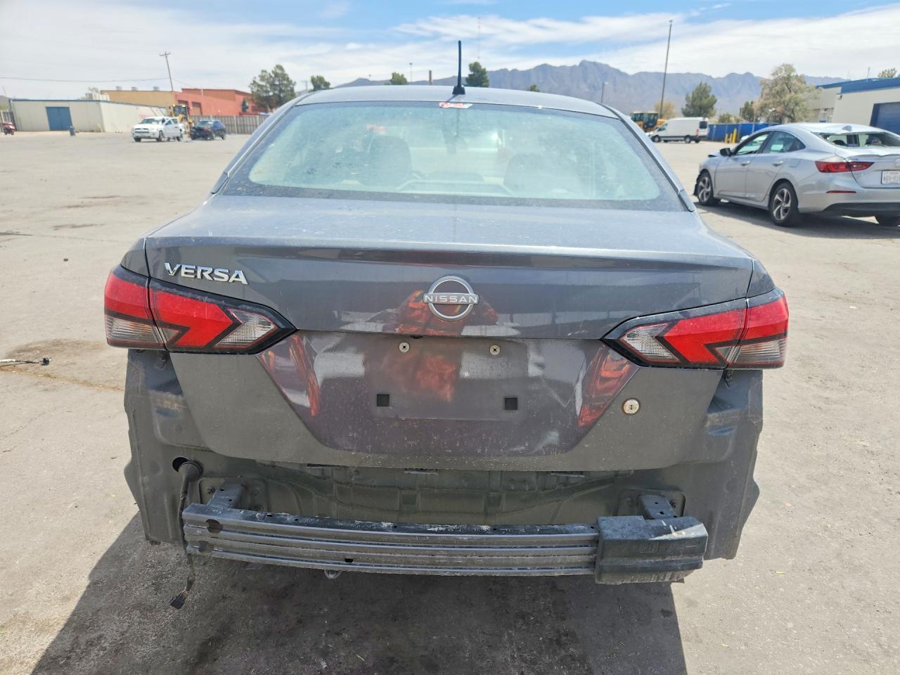 2023 Nissan Versa S - Image 6