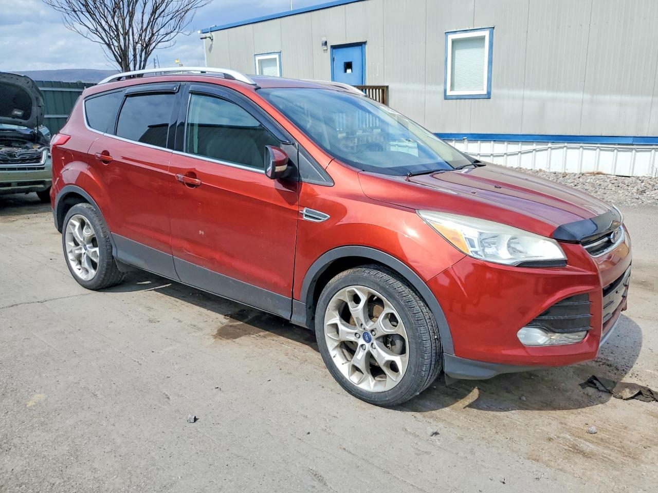 2014 Ford Escape Titanium - Image 4