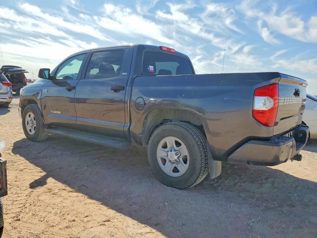 2018 Toyota Tundra Crewmax Sr5 - Фото 2