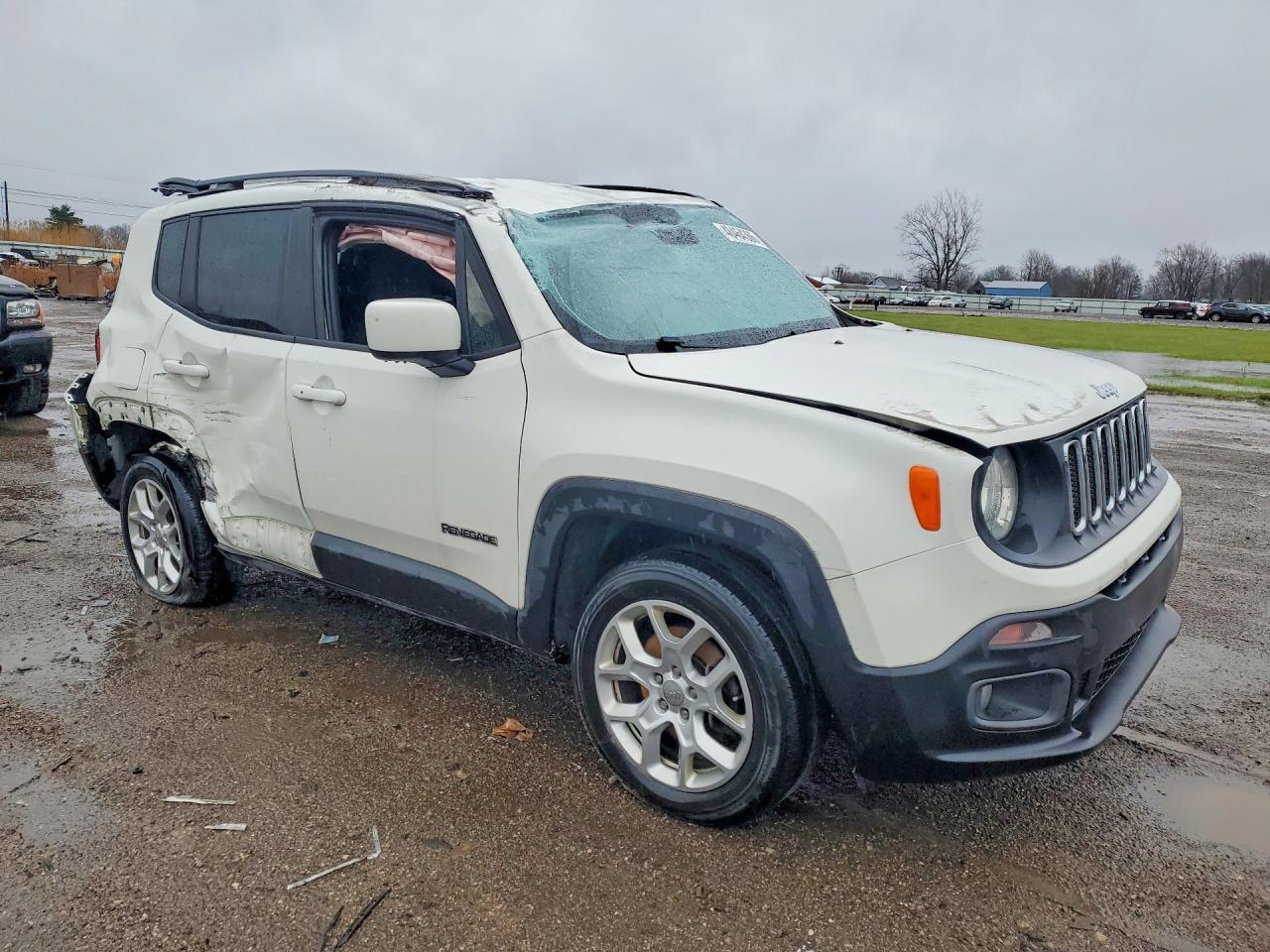2017 Jeep Renegade Latitude - Image 4