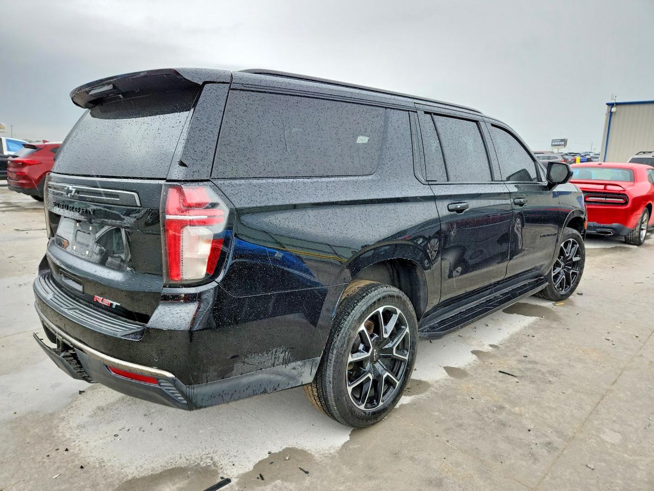 2021 Chevrolet Suburban C1500 Rst - Фото 3
