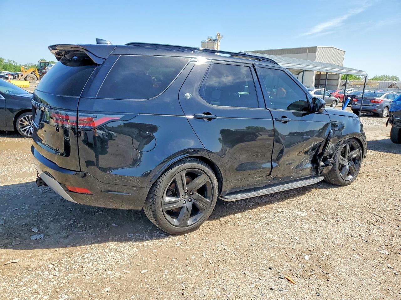 2024 Land Rover Discovery Metropolitan Edition - Фото 3