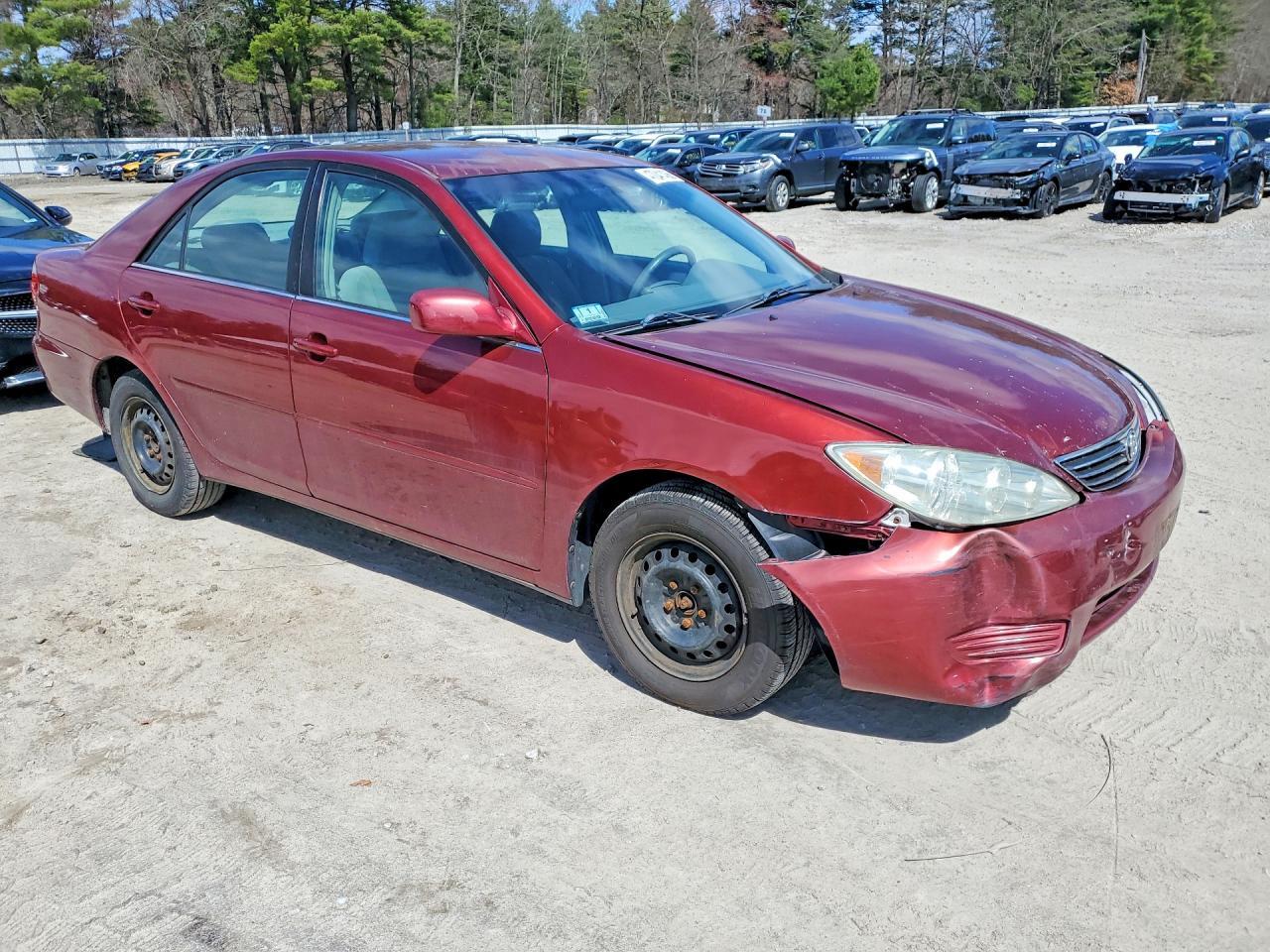 2006 Toyota Camry Le - Image 4