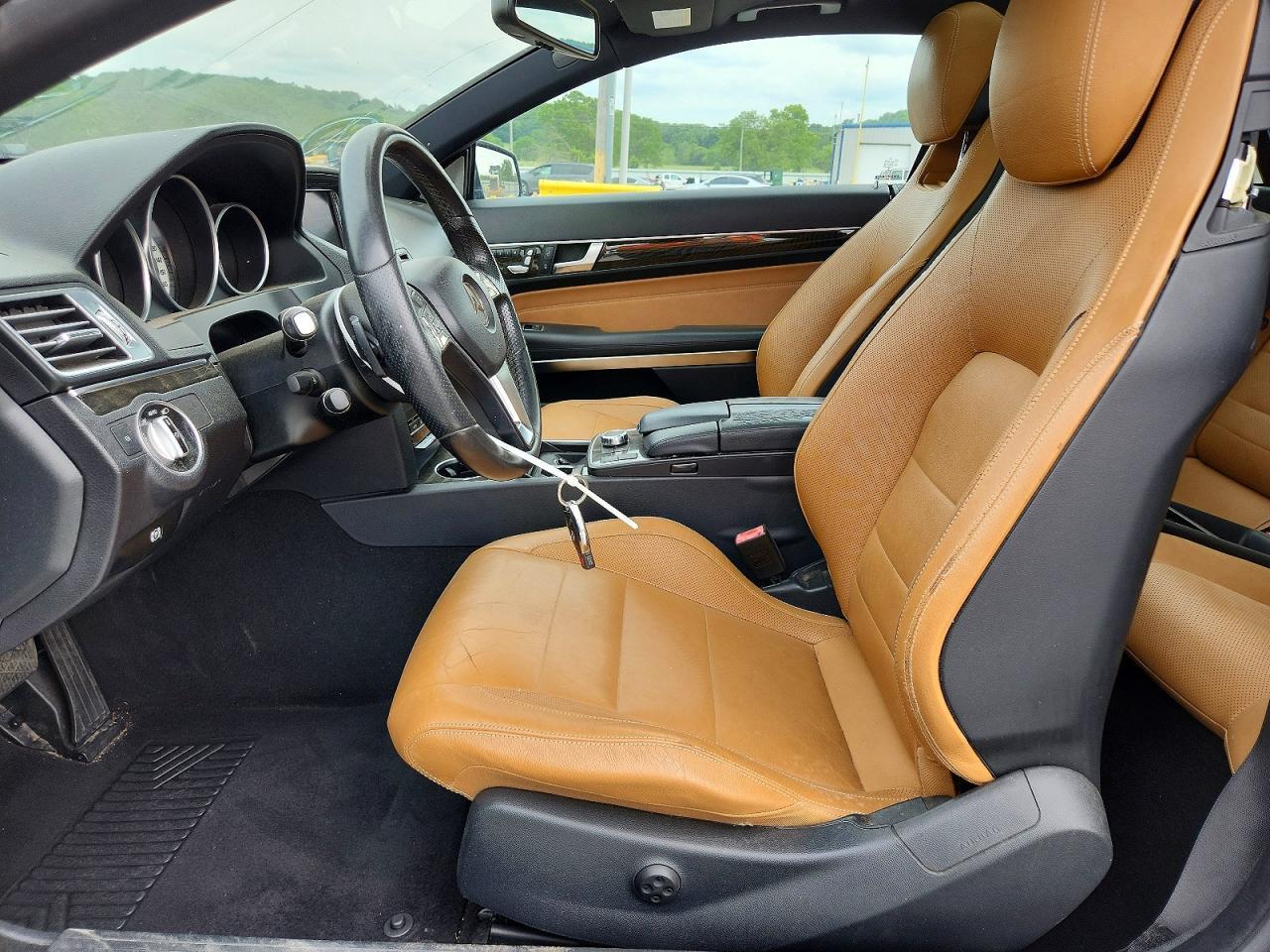 2016 Mercedes-Benz E 400 2D Coupe - Image 7