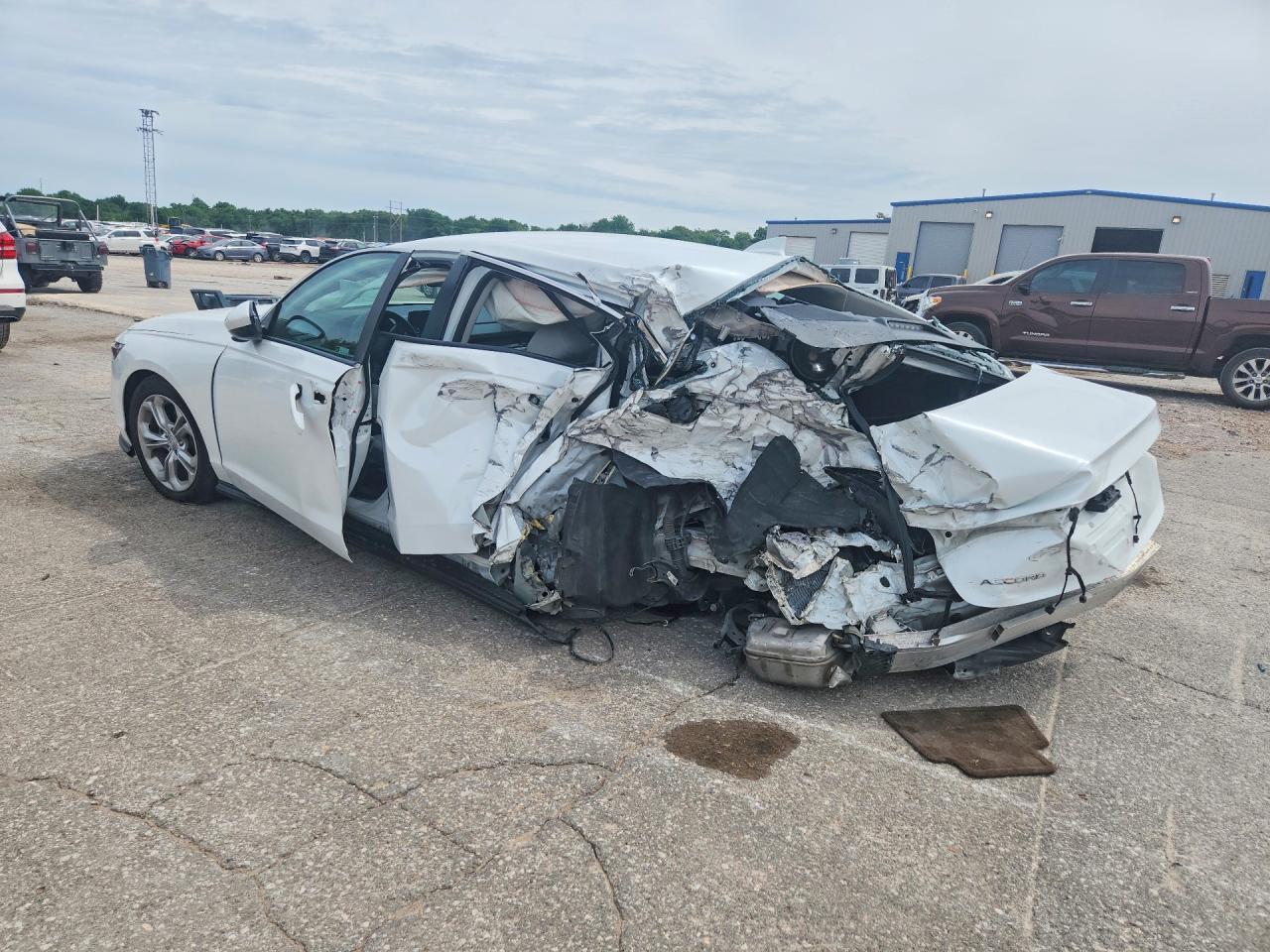 2023 Honda Accord Lx - Image 2
