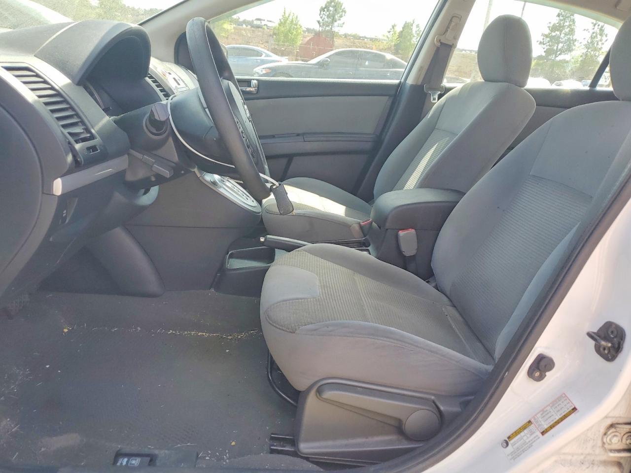 2011 Nissan Sentra 2.0 - Фото 7