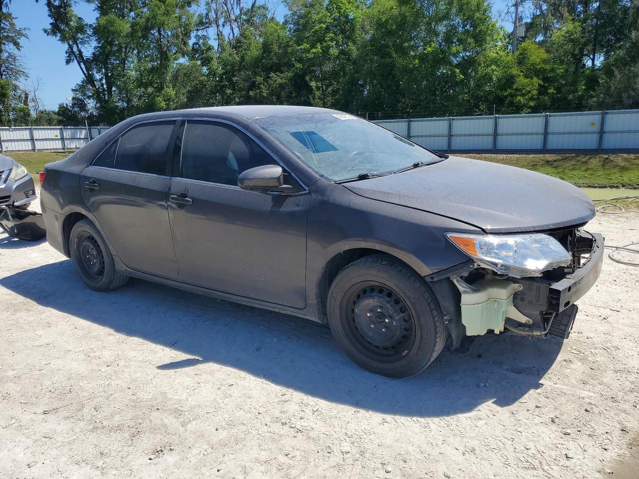 2012 Toyota Camry Le - Image 4