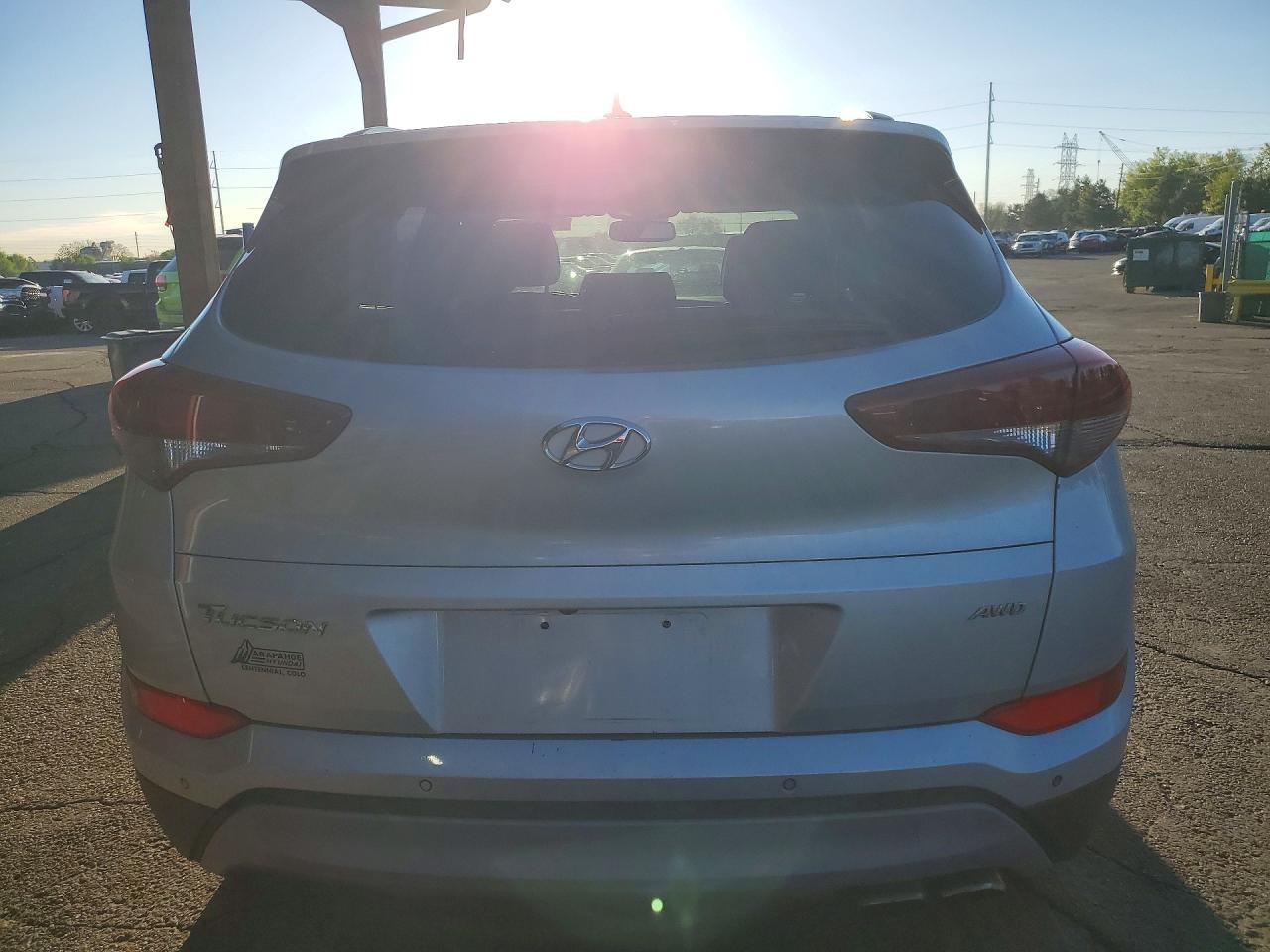 2017 Hyundai Tucson Value - Фото 6