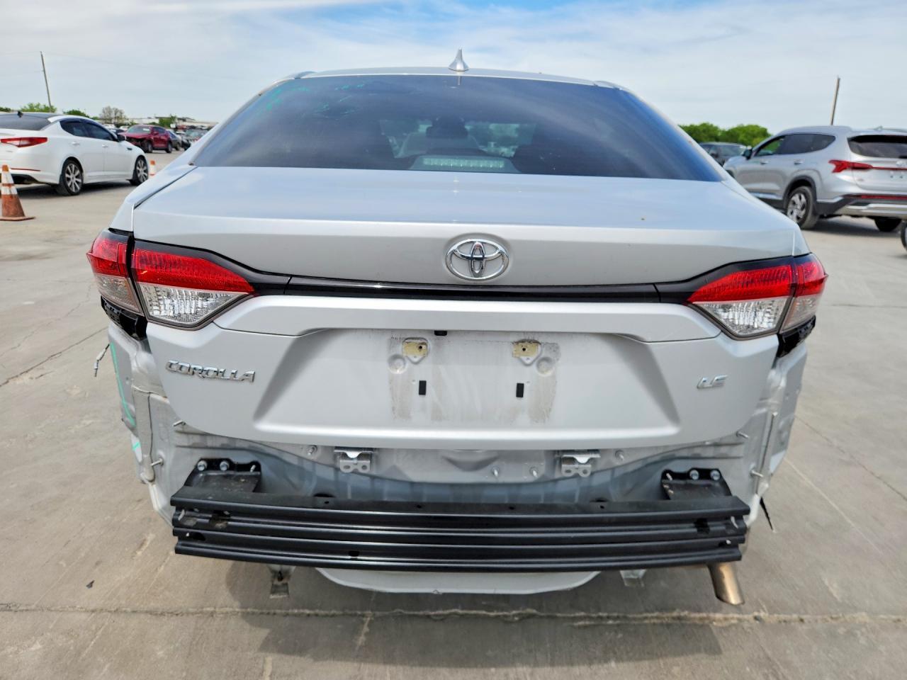 2024 Toyota Corolla Le - Фото 6