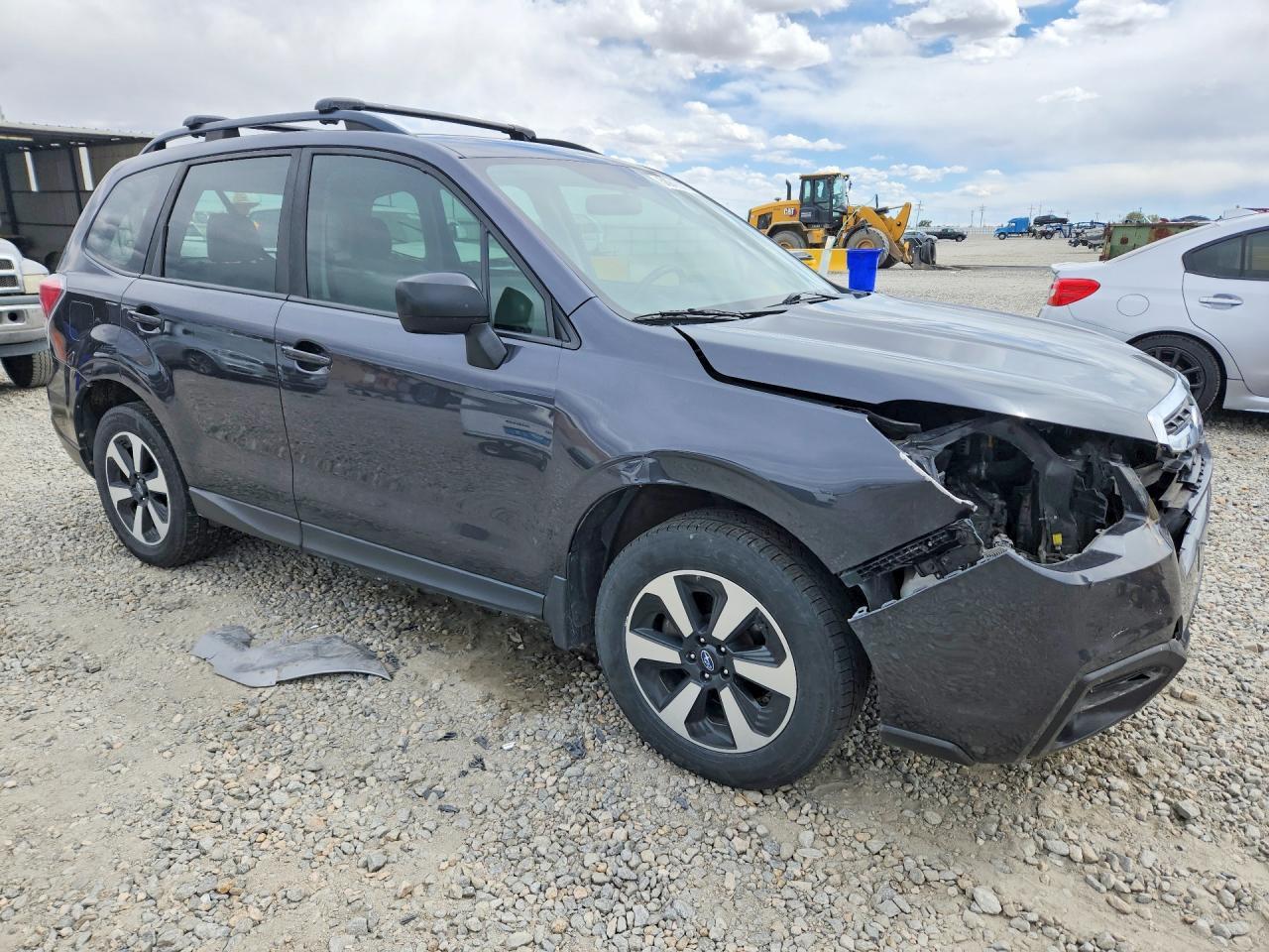2018 Subaru Forester 2.5I - Image 4