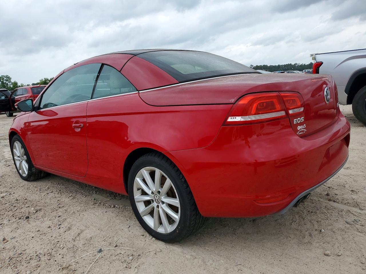 2013 Volkswagen Eos Komfort - Image 2