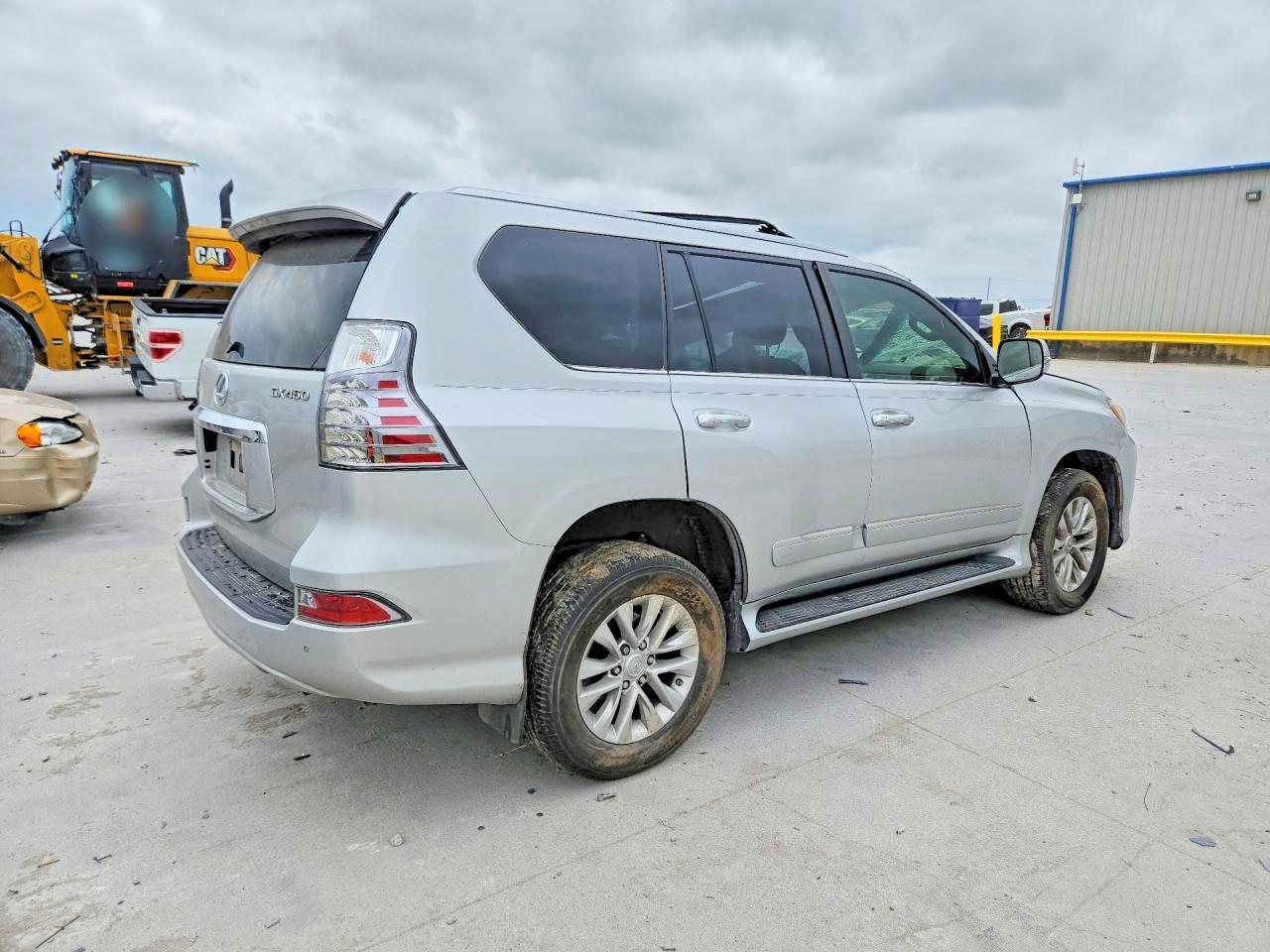 2014 Lexus Gx 460 - Image 3