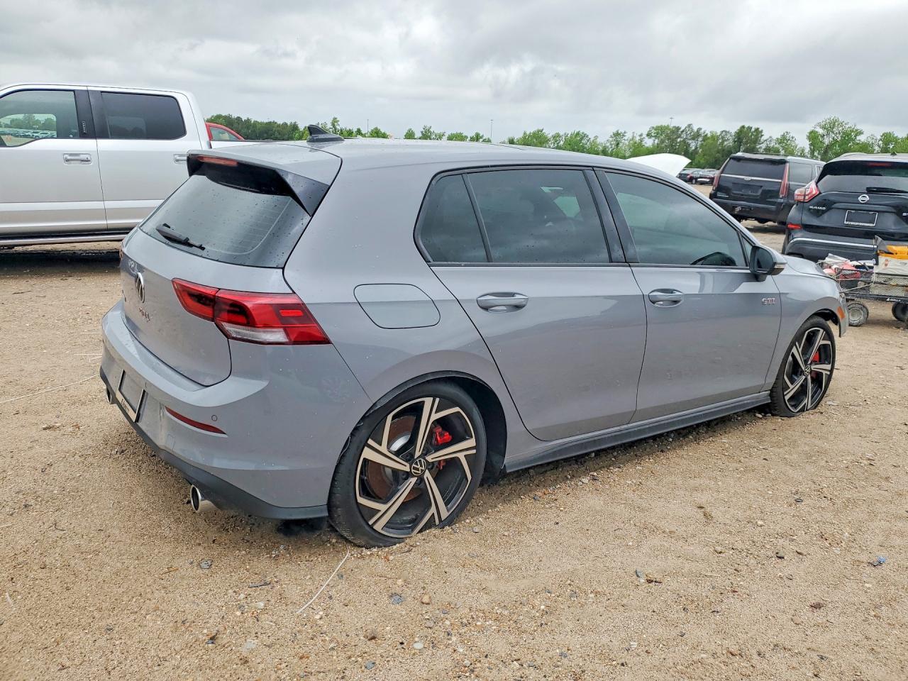 2025 Volkswagen Gti Se - Image 3