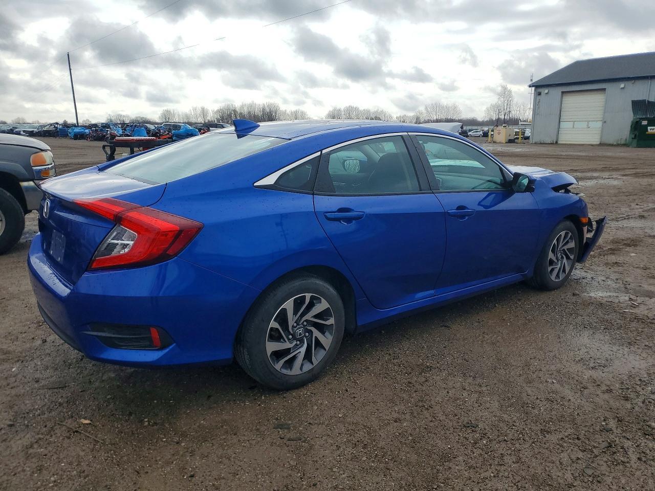 2018 Honda Civic 4D - Фото 3