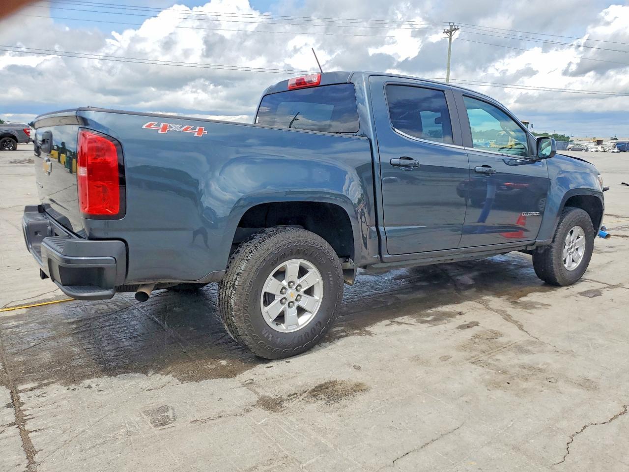 2019 Chevrolet Colorado - Image 3