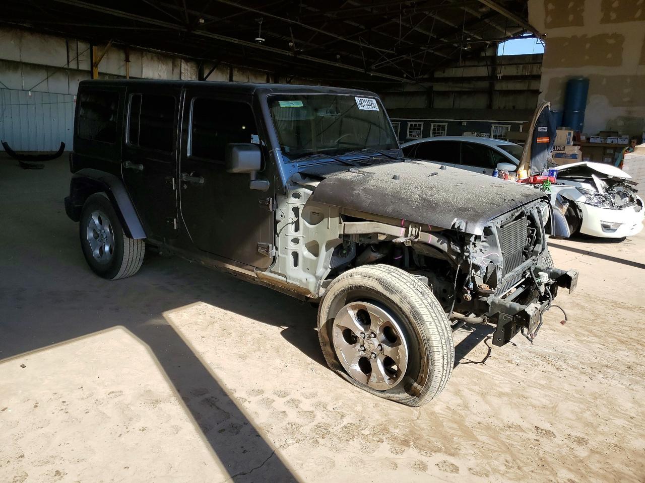 2014 Jeep Wrangler Unlimited Sahara - Фото 4