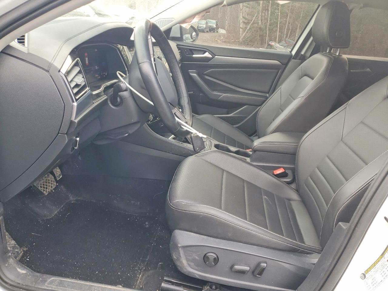 2022 Volkswagen Jetta Se - Image 7