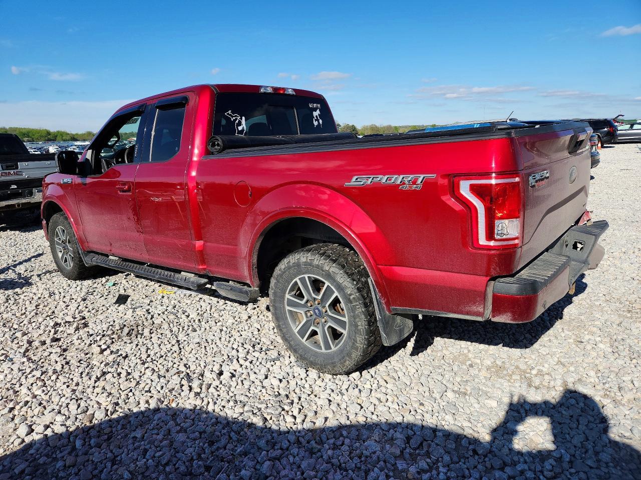 2016 Ford F150 Super Cab - Фото 2