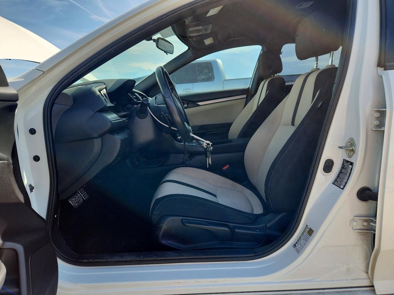 2018 Honda Civic Sport - Фото 7