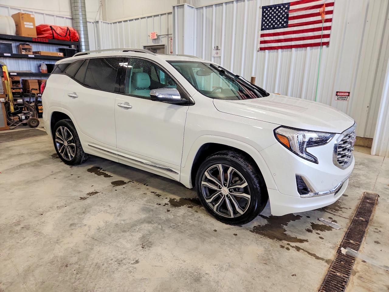 2021 GMC Terrain Denali - Фото 4