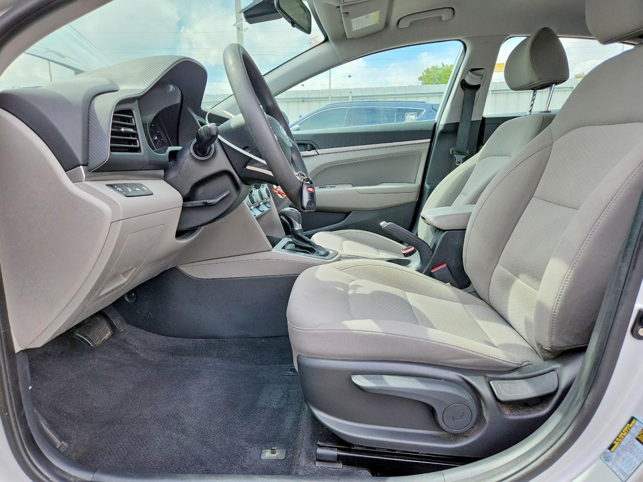 2019 Hyundai Elantra Sel - Фото 7