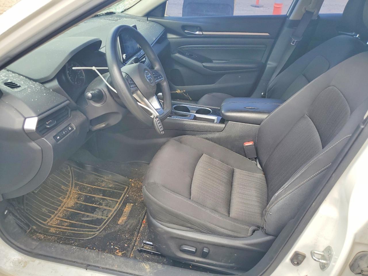 2021 Nissan Altima Sv - Image 7
