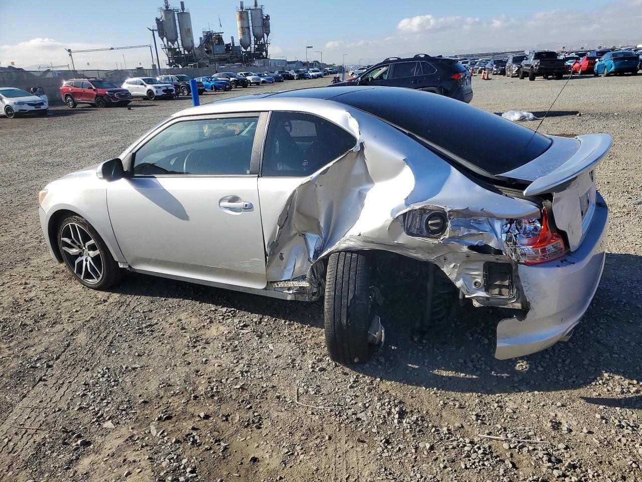 2011 Scion Tc Base - Image 2