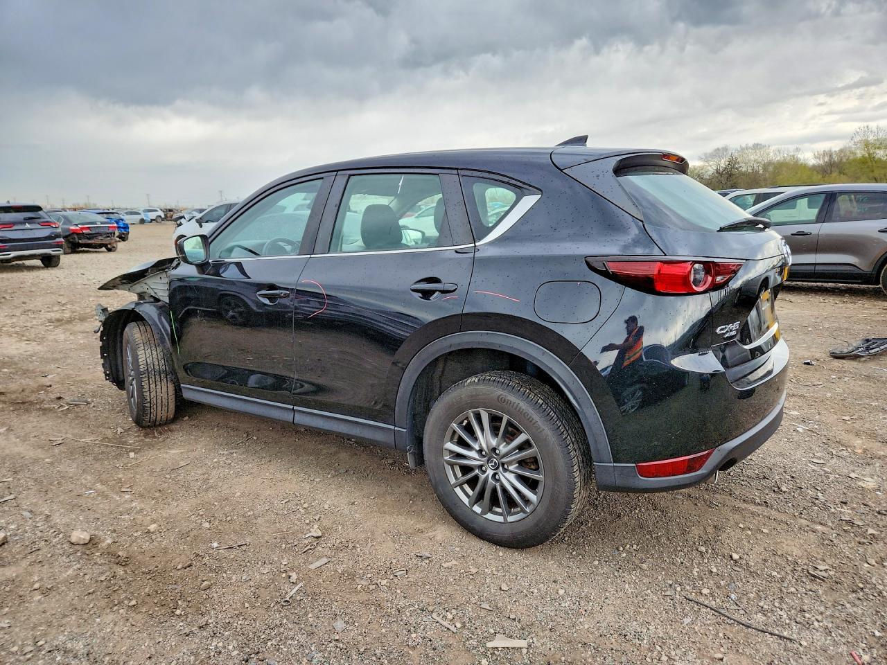 2018 Mazda Cx-5 Sport - Image 2