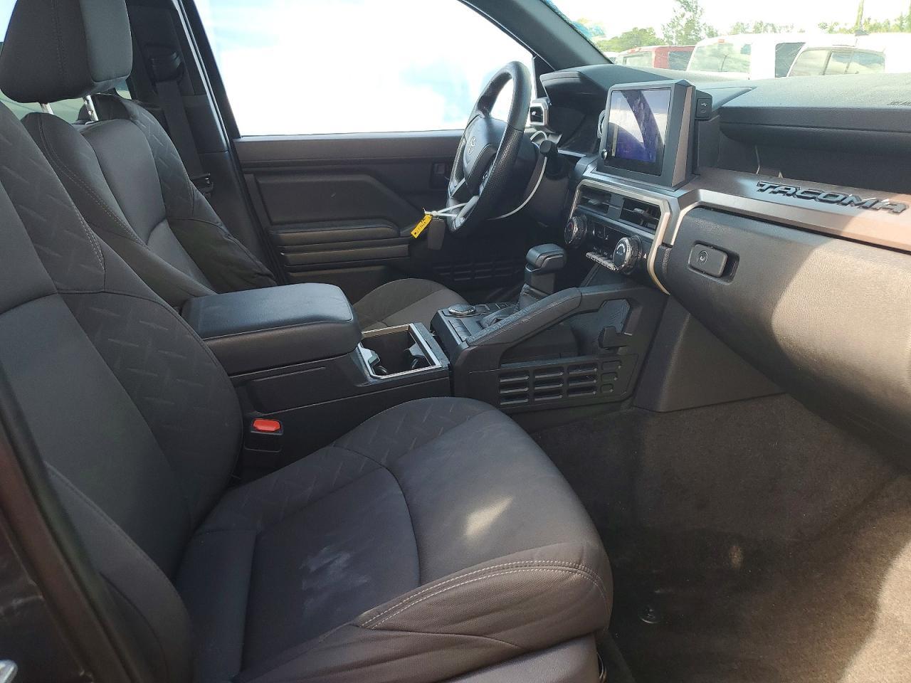 2024 Toyota Tacoma Sr5 - Image 7