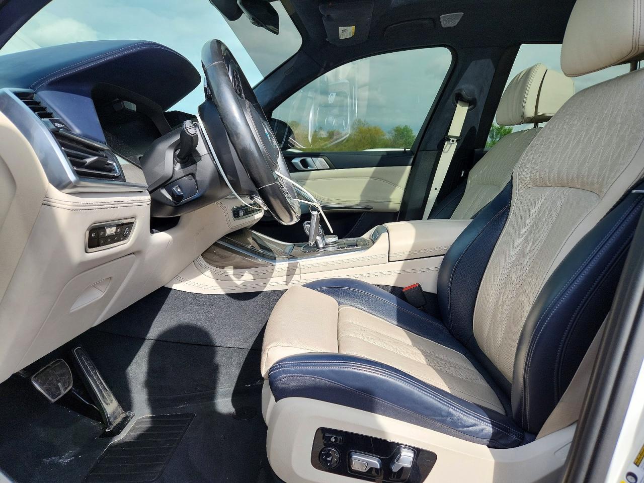 2019 BMW X7 xDrive50I - Фото 7