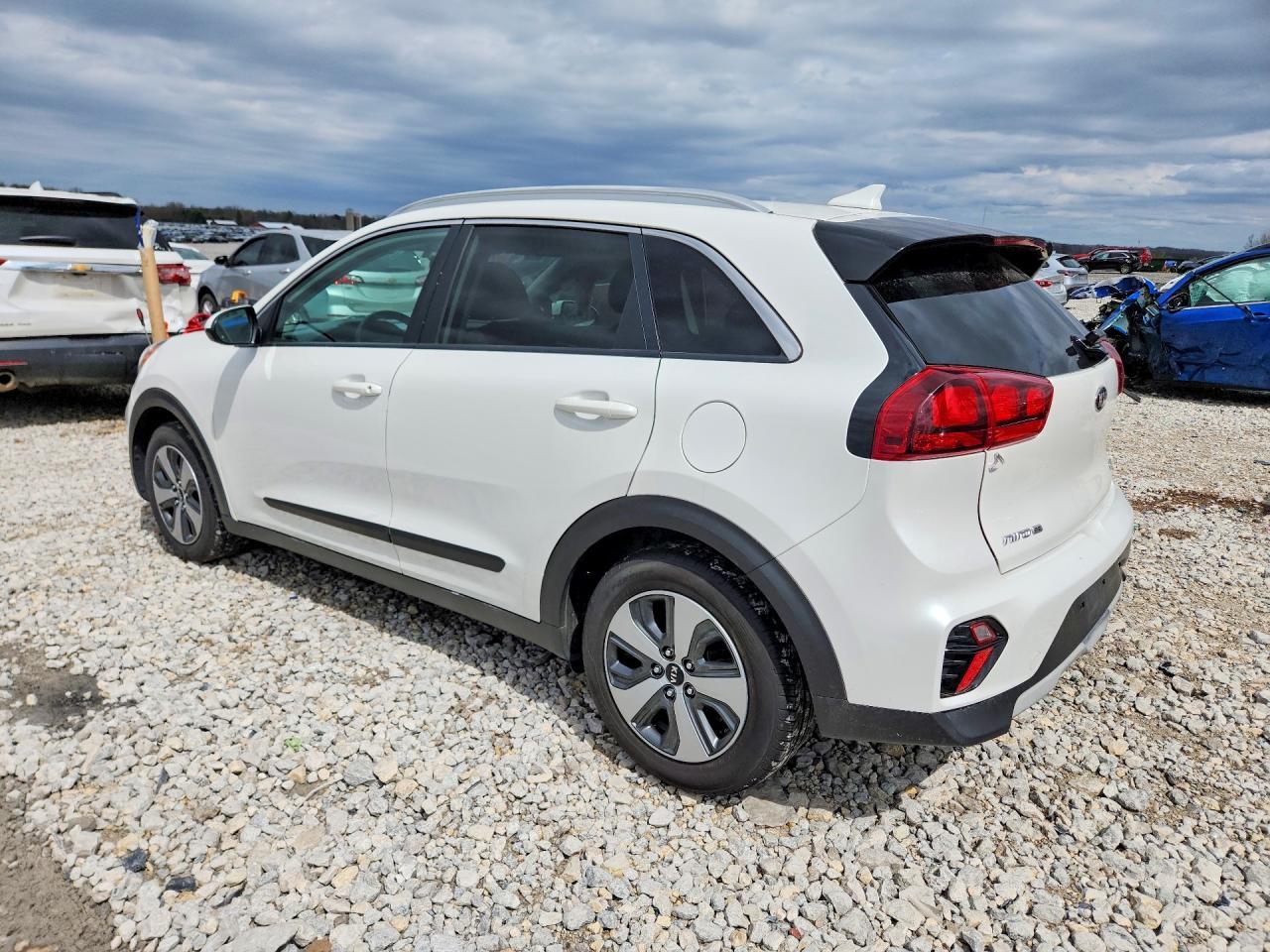 2020 Kia Niro Lx - Фото 2