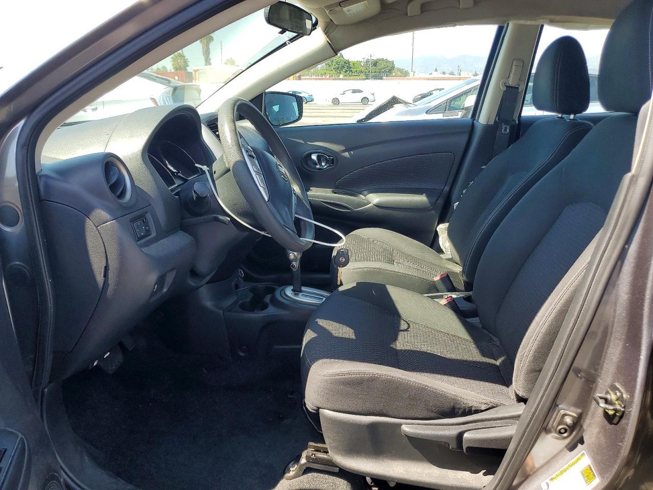 2018 Nissan Versa Sv - Image 7