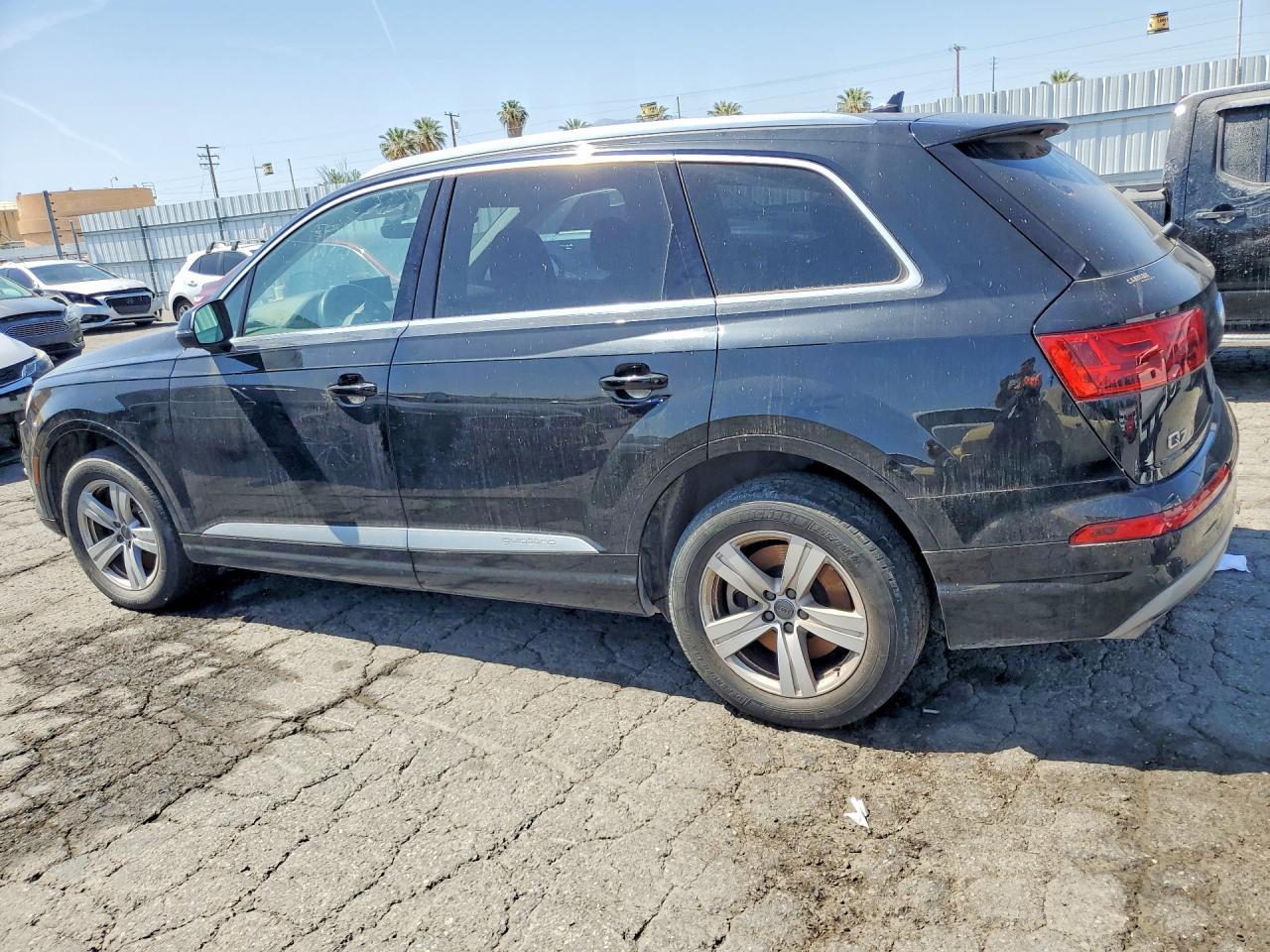 2019 Audi Q7 Premium - Фото 2