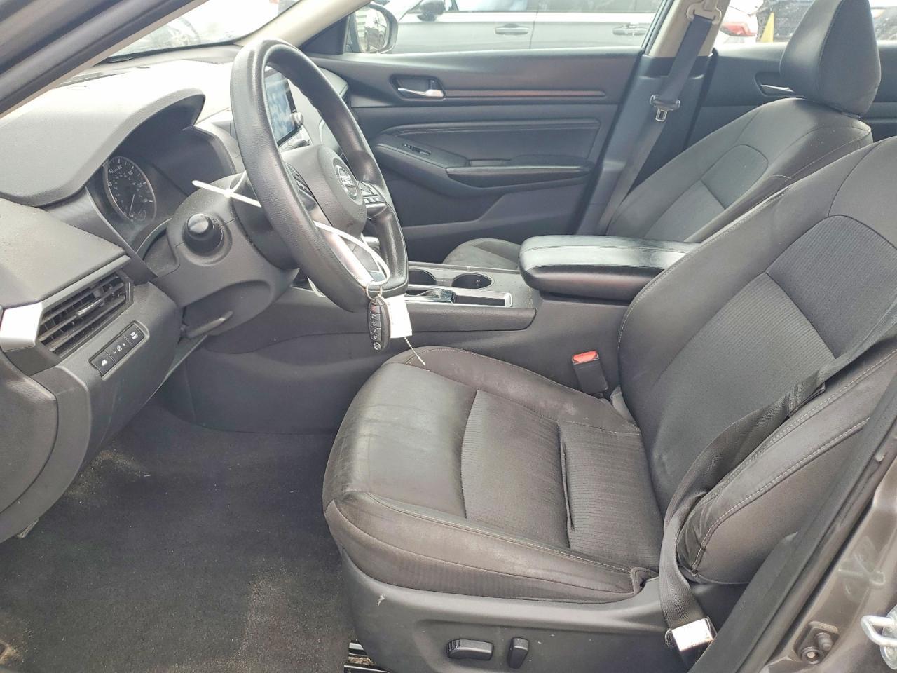 2020 Nissan Altima 2.5 S - Image 7