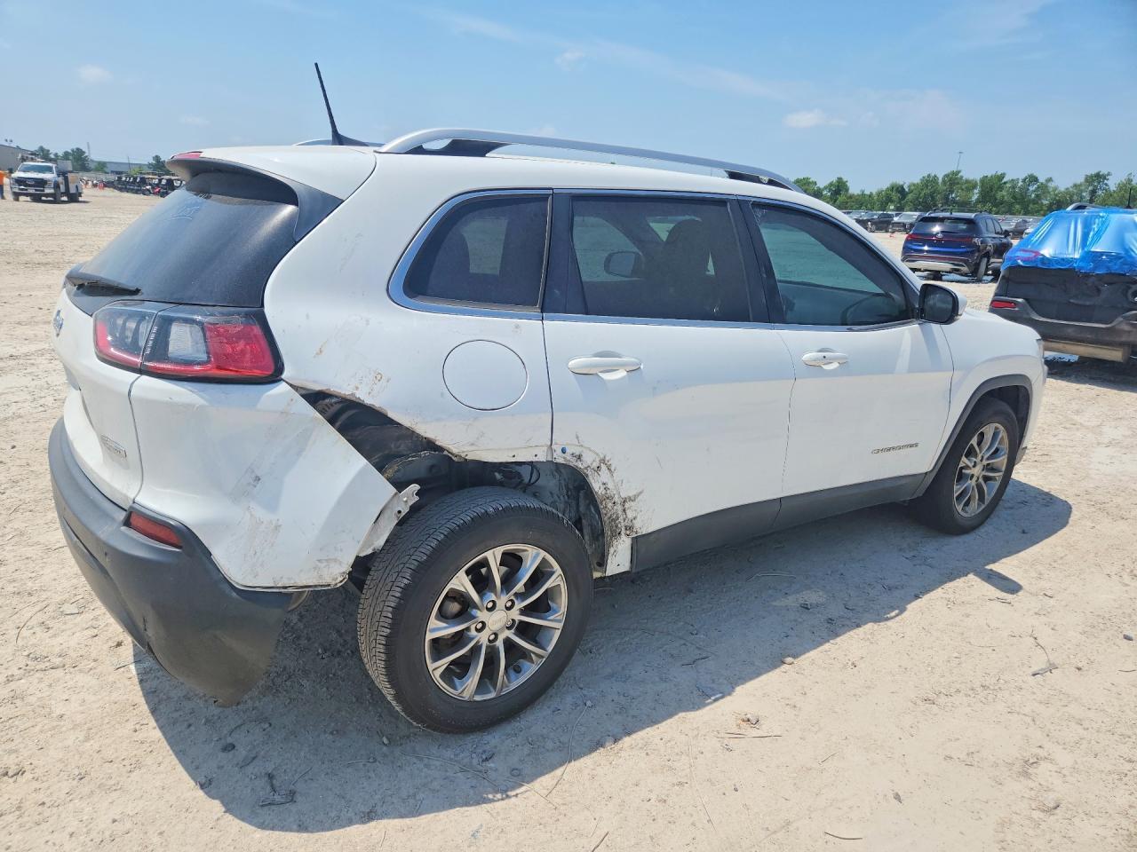 2019 Jeep Cherokee Latitude Plus - Фото 3